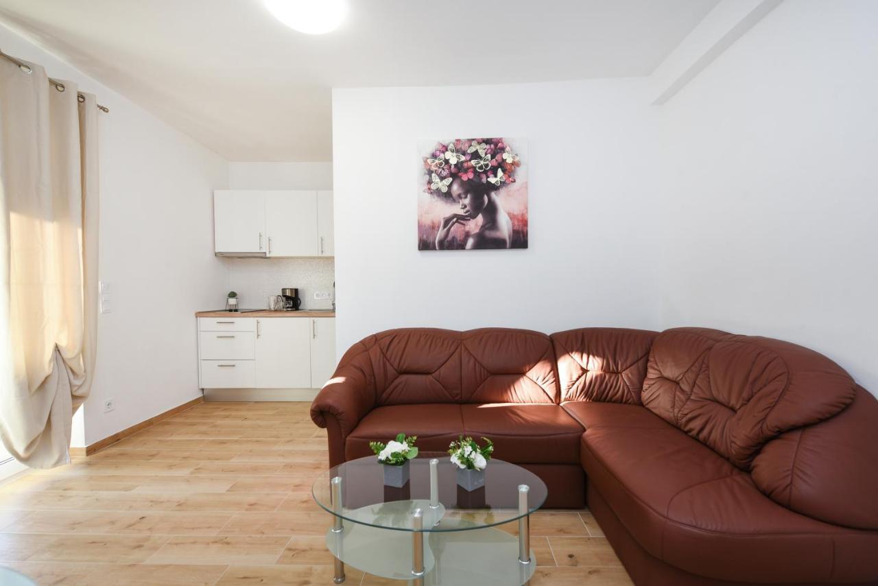 Apartments Lecija Zadar Buitenkant foto