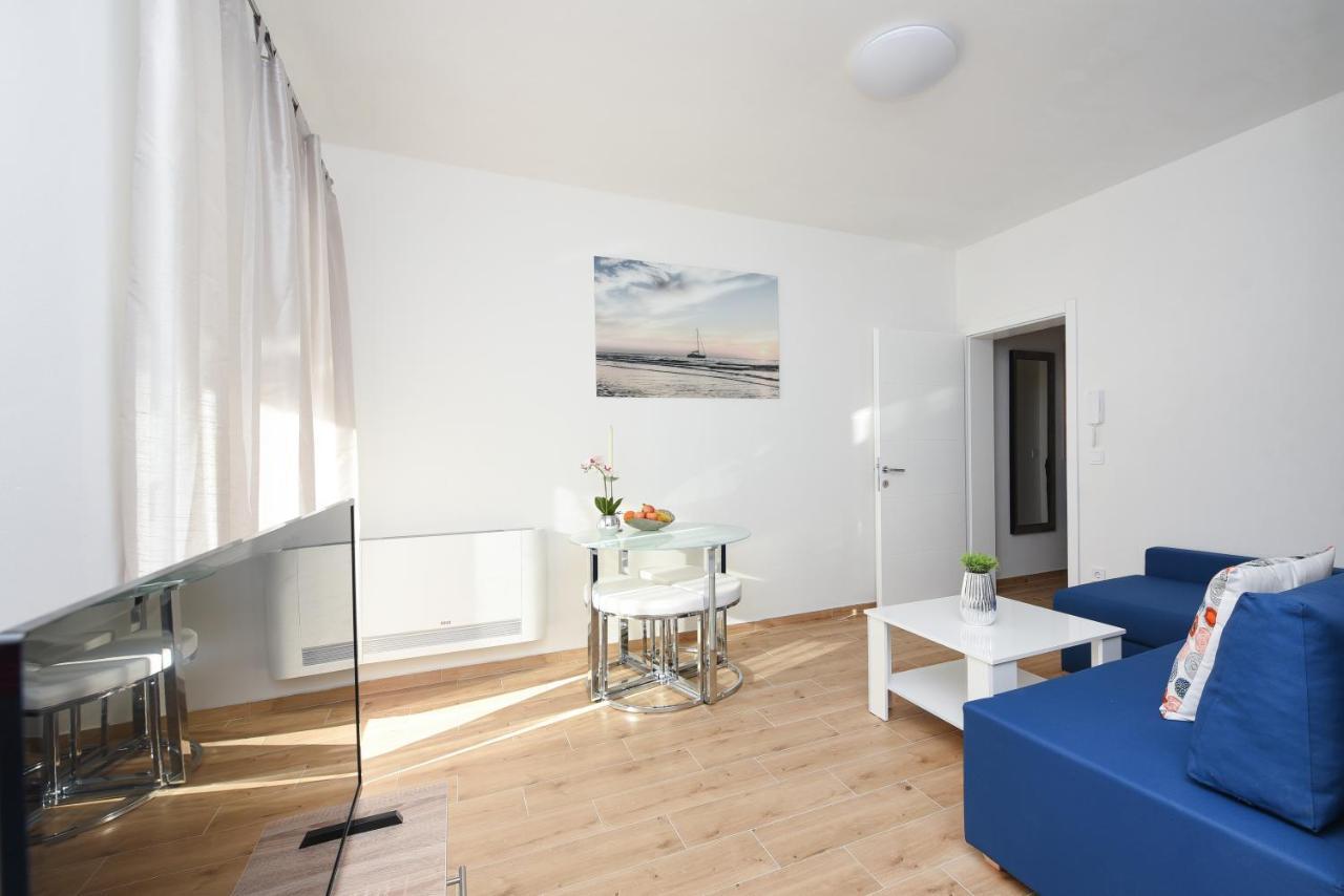 Apartments Lecija Zadar Buitenkant foto